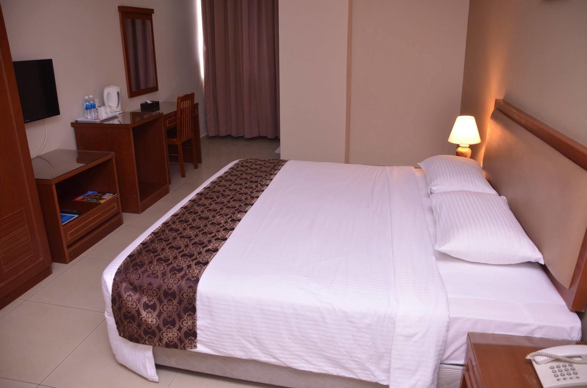 Hotel Palm 2*